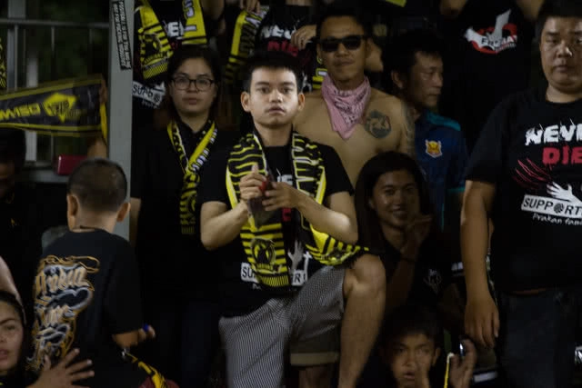 "ปราการ เนเวอร์ดาย"...พลังของผู้เล่นคนที่12 ( คลิปข่าว)