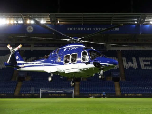 ฮ. "เสี่ยวิชัย" เจ้าของทีมเลสเตอร์ ซิตี้ ตกข้างสนาม King Power Stadium