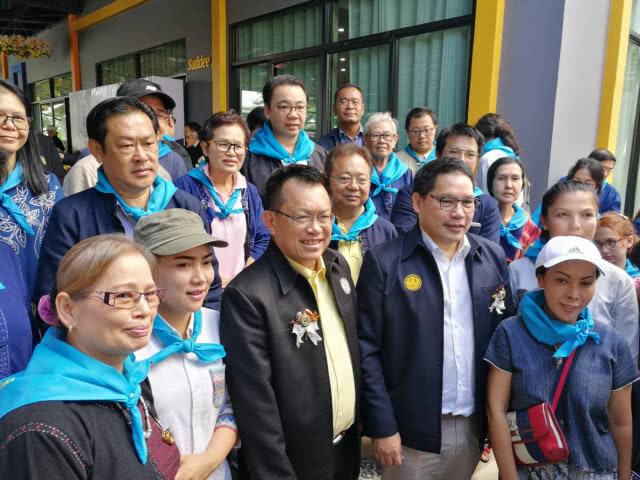 กลุ่มเกสเฮ้าส์ชวนลุงตู่แอ่วเจียงใหม่