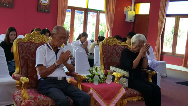 ครอบครัววรธรรมทำบุญครบ50วัน "โอ วรุฒ"