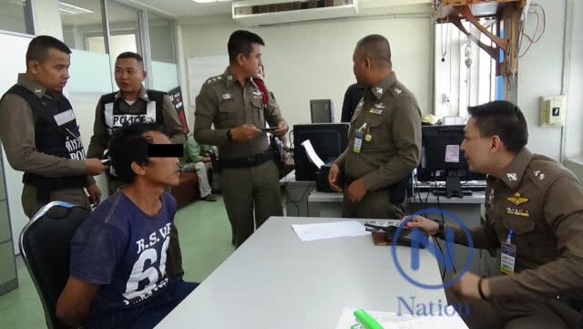 ตร. รวบทันควัน หนุ่มเพิ่งออกจากคุก ลากเหยื่อเข้าพงหญ้าก่อนชิงทรัพย์