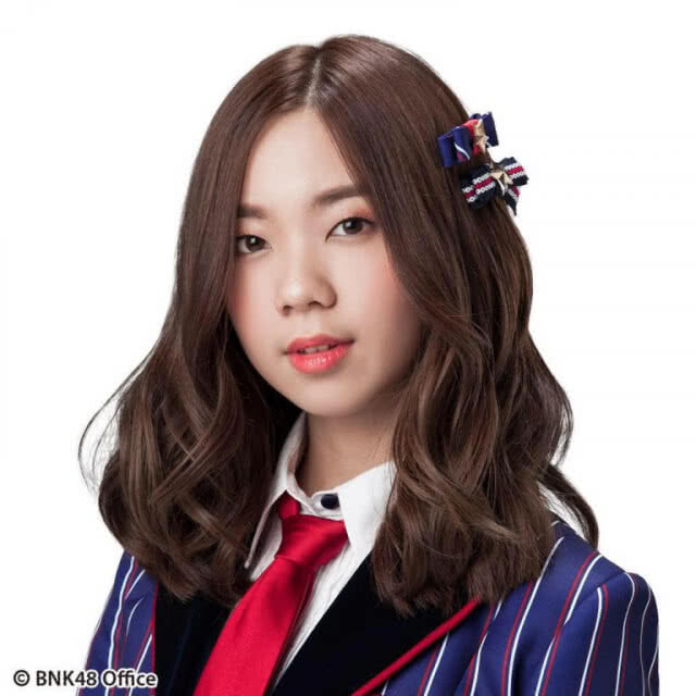 เหล่าโอตะสุดทุ่ม!!! ซื้อป้ายโฆษณาอวยพรวันเกิด "ปัญ BNK48" ที่สถานีใหญ่รถไฟใต้ดิน ในกรุงโซล