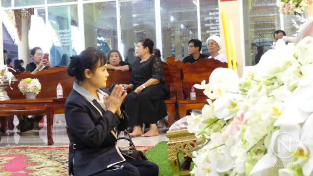 คิงเพาเวอร์-สวนกุหลาบฯ รังสิต ร่วมเป็นเจ้าภาพสวดอภิธรรม "น้องจุ๋ม"