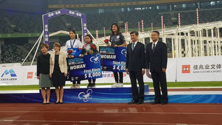 "น้องมิ้ว" เด็กไทย 11 ขวบ คว้าแชมป์แข่งโดรนรายการระดับโลก