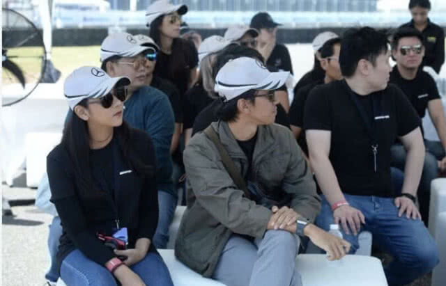 "Mercedes-AMG Driving Experience"