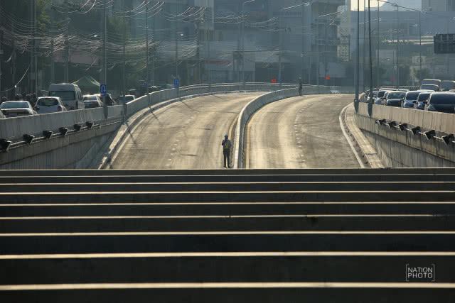 พิธีเปิดอุโมงค์ทางลอด บริเวณแยกรัชโยธิน