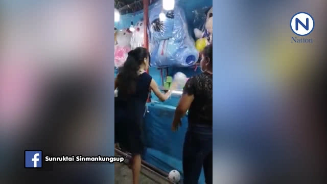 แม่ค้ายันชัด....คนปาโกงจริง แม่ค้าก็ถูกผลักแต่ไม่มีภาพนั้นในคลิป!