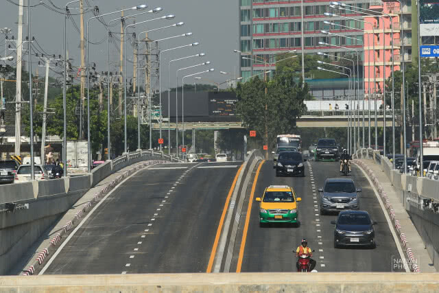 พิธีเปิดอุโมงค์ทางลอด บริเวณแยกรัชโยธิน