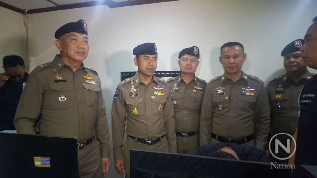 รวบแก๊งมังกรแดงเปิดรับพนันออนไลน์เงินหมุนเวียน 10 ล./วัน