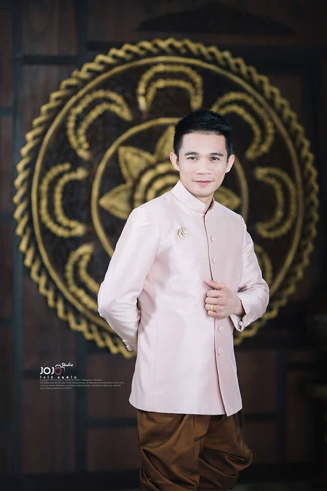 มาแล้ว!! ภาพพรีเวดดิ้ง "ศรีสะเกษ-จ๊ะจ๋า" ในชุดไทย
