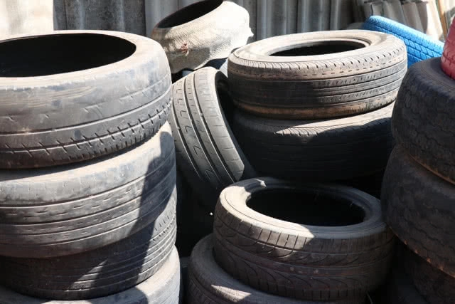 ยางรถยนต์ประดิษฐ์สร้างรายได้เสริมในครัวเรือน