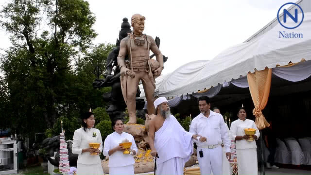 "อ.เฉลิมชัย" บวงสรวงเททองหล่อสัมฤทธิ์รูปเหมือน "จ่าแซม "วีรบุรุษถ้ำหลวง