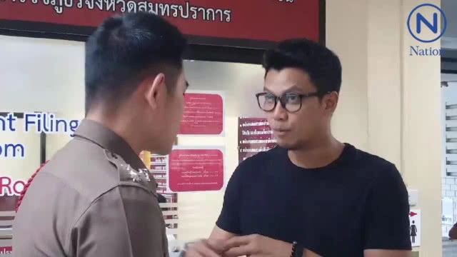 "หนุ่ม-กะลา" เข้าพบพนักงานสอบสวน สภ. เมืองสมุทรปราการ แสดงความบริสุทธิ์ใจ