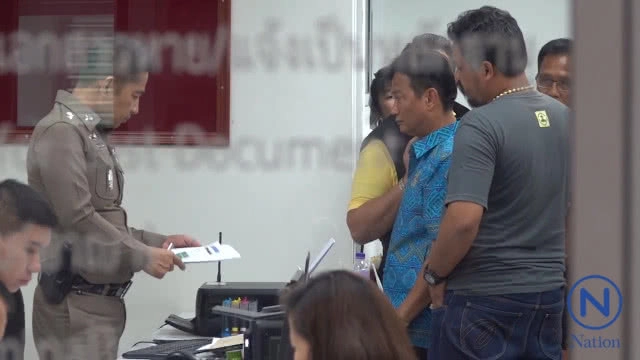 ผอ.โรงเรียนธัญรัตน์แจ้งความเอาผิดกับเพจดัง เผยแพร่ข้อมูลเป็นอันเสื่อมเสีย