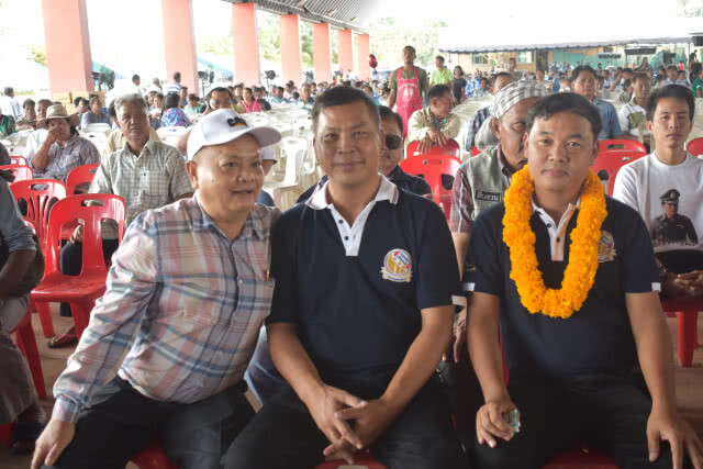 สนามเลือกตั้งสระแก้วคึกคัก ทีม"เสนาะ-เสรีพิศุทธิ์-ตรีนุช" ลงพื้นที่ขอเสียงชาวไร่อ้อยกว่า 4,000 คน