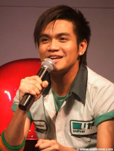 วันนี้ในอดีต... 13 พ.ย. "ไผ่ เฟิร์สสเตจ" สิ้นใจ!!! จากอุบัติเหตุเครื่องเล่น