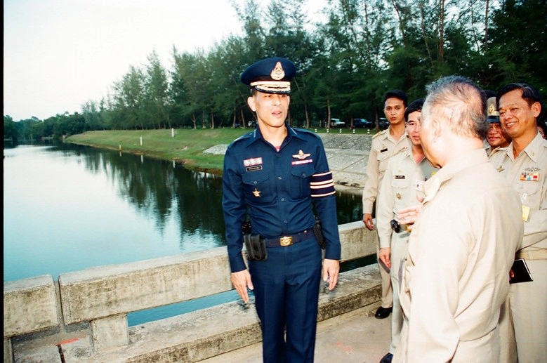 ในหลวง ร.10 พระราชทานพระราชานุญาตจัดงาน "อุ่นไอรัก คลายความหนาว สายน้ำแห่งรัตนโกสินทร์"