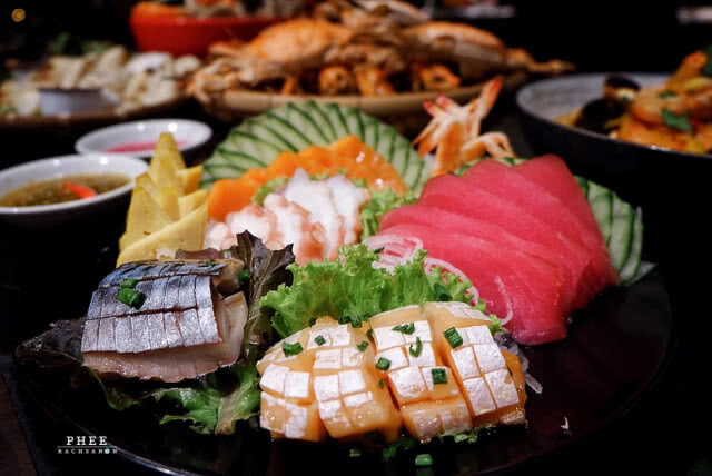 "EAT SEA FOOD" ขุมทรัพย์แห่งทะเลใจกลางกรุง