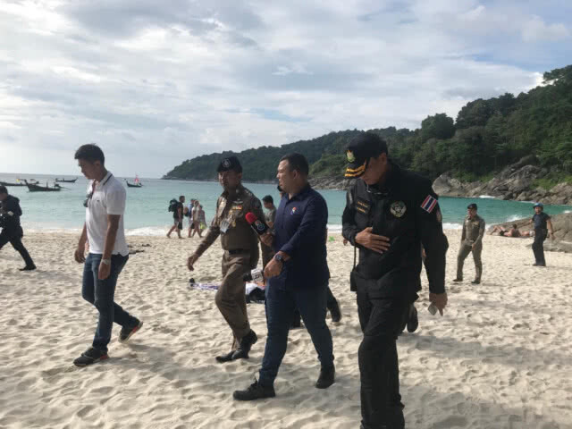 ชุดพยัคฆ์ไพรจับด่านเถื่อนเก็บค่าผ่านทางหาดฟรีดอม ภูเก็ต