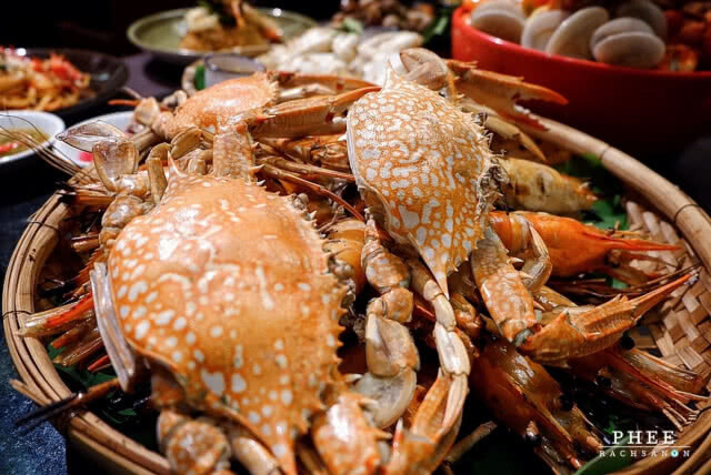 "EAT SEA FOOD" ขุมทรัพย์แห่งทะเลใจกลางกรุง