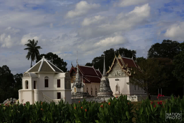 ศุกร์(สุข)ละวัด : วัดอุโปสถาราม