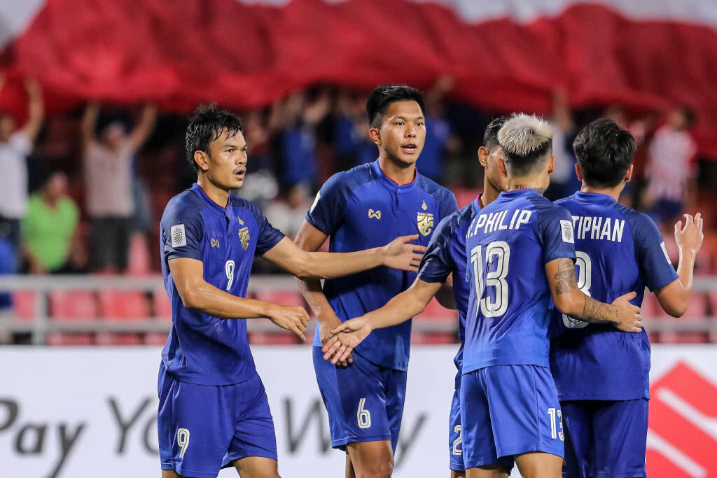 "ช้างศึก" เครื่องร้อนช้า พลิกแซงดับ อินโดฯ 4-2 นำจ่าฝูงต่อ ศึกชิงแชมป์อาเซียน "ช้างศึก" เครื่องร้อนช้า พลิกแซงดับ อินโดฯ 4-2 นำจ่าฝูงต่อ ศึกชิงแชมป์อาเซียน