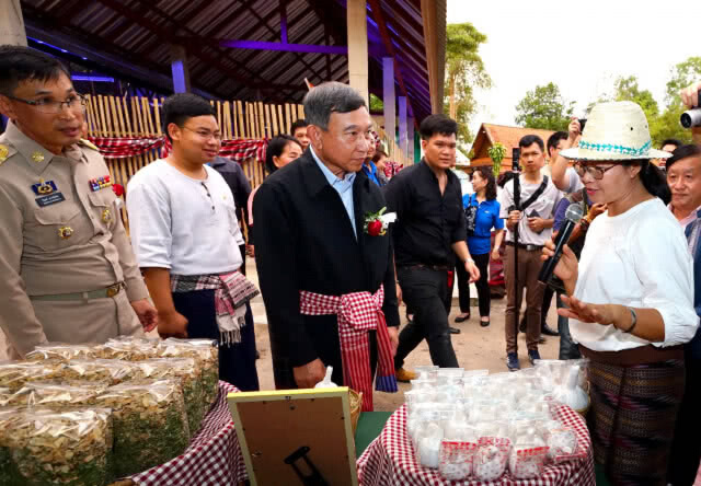 "กระทรวงดิจิทัล" รุกสร้างเครือข่ายเน็ตประชารัฐ หวังเข้าถึงประชาชนกว่า 1 ล้านคน