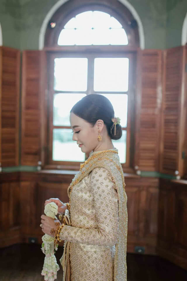 "ต๊ะ วริษฐ์" ยกขันหมากหมั้น "แอน วริษฐา"