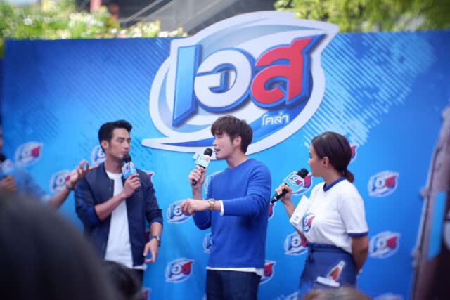 "อาเล็ก"แฮปปี้ดูคอนเสิร์ตสานสัมพันธ์สองครอบครัว