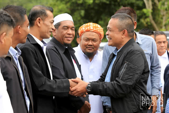 "จตุพร"เดินสาย 3 จังหวัดใต้