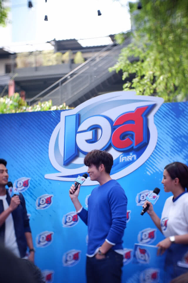 "อาเล็ก"แฮปปี้ดูคอนเสิร์ตสานสัมพันธ์สองครอบครัว
