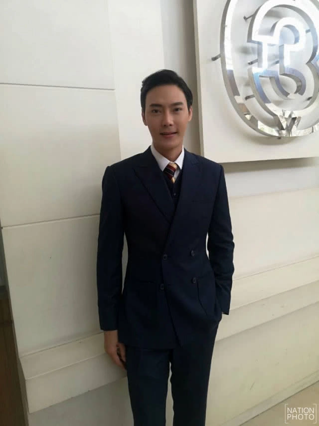 'ต๊ะ-วริษฐ์' จัดงานหมั้นเอง เครียดจนอ้วก! เผยครอบครัวฝ่ายหญิงยกสินสอดคืนให้เป็นขวัญถุง