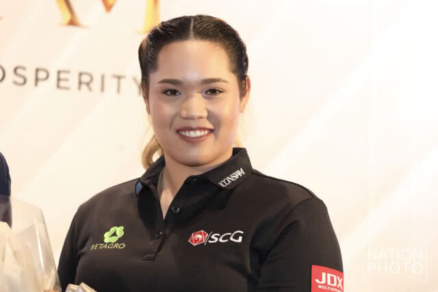 ไอคอนสยาม ต้อนรับ สองพี่น้อง "โปรเม-โปรโม"