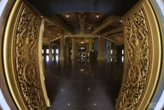 ศุกร์(สุข)ละวัด : พระมหาเจดีย์ชัยมงคล