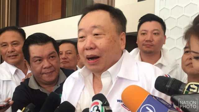 "พ่อมดดำ" ซบ "พปชร." ลั่น! ยึดคืนอำนาจ "เผด็จการ" ชี้ชู "ประยุทธ" อยู่ต่อดีใหญ่