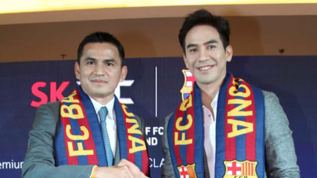 พี่หมื่น "โป๊บ ธนวรรธน์" ร่วมฉลองความสำร็จ "Premium Product with WORLD CLASS FOOTBALL TEAM"
