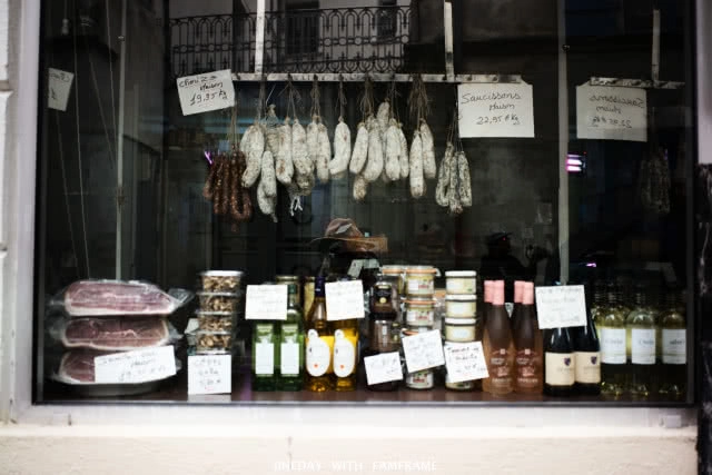 ชมเมืองเก่า "Viviers" พร้อมคลอเคลียมรดกโลก