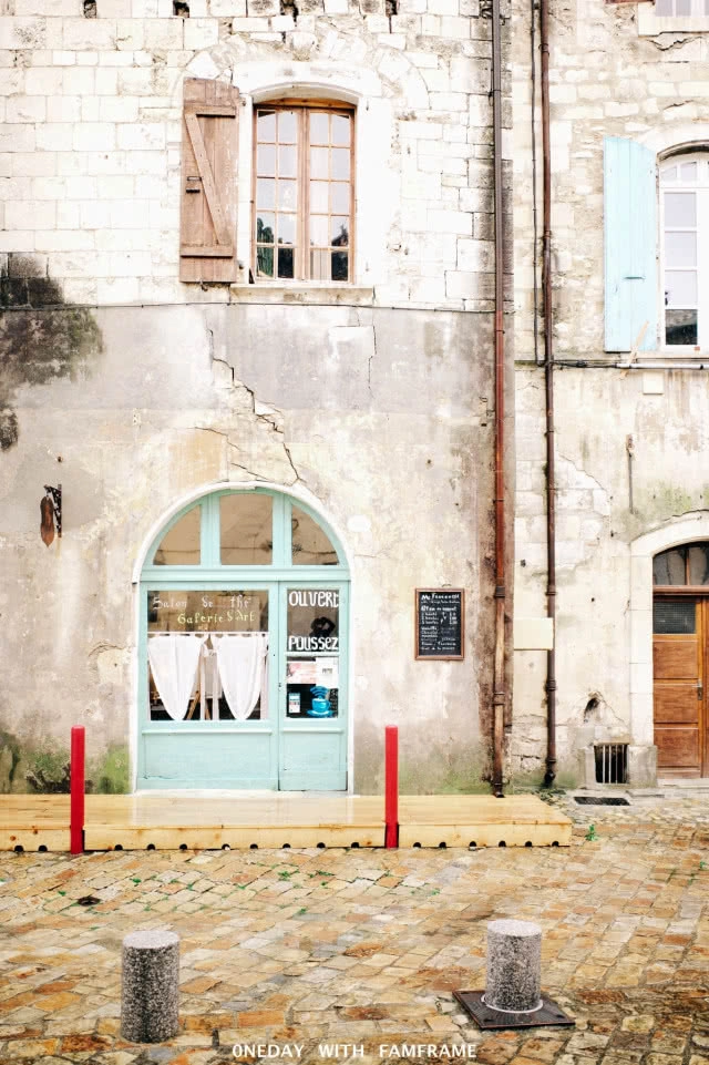 ชมเมืองเก่า "Viviers" พร้อมคลอเคลียมรดกโลก