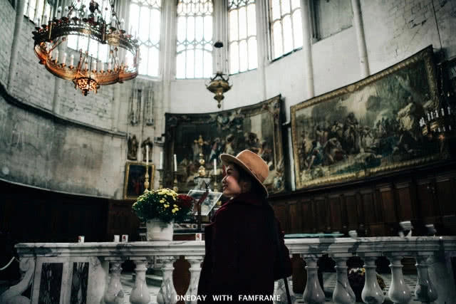 ชมเมืองเก่า "Viviers" พร้อมคลอเคลียมรดกโลก