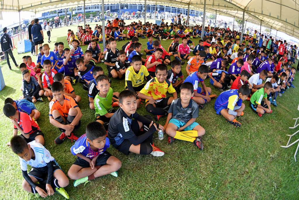 บุรีรัมย์ ยูไนเต็ด ได้ 21 แข้งจูเนียร์ทดสอบฝีเท้ารอบสุดท้าย