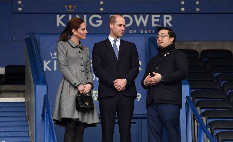 "เจ้าชายวิลเลียม"เสด็จเยือนเลสเตอร์-ร่วมไว้อาลัยคุณวิชัย