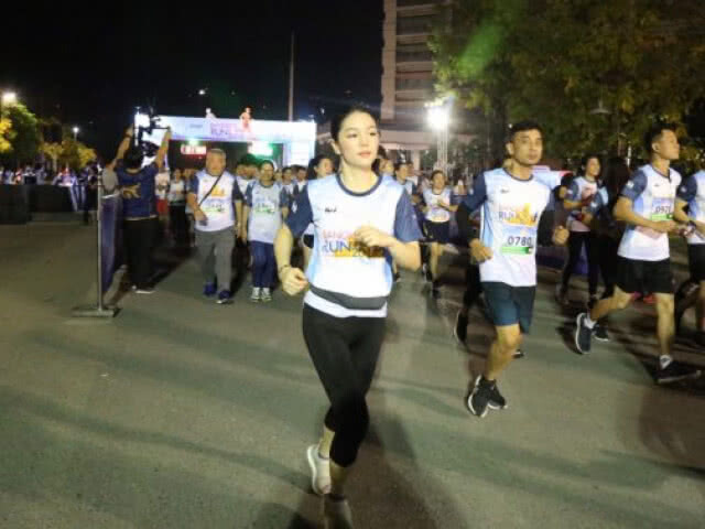 (ภาพชุด) มินิมาราธอน 'Bangkok Run In The City Mini Marathon 2018'