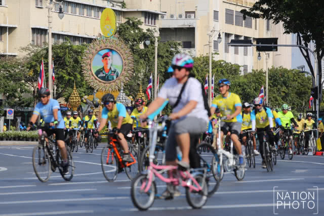 (ภาพชุด) ขบวนจักรยานฝึกซ้อมเส้นทางกิจกรรม "อุ่นไอรัก คลายความหนาว สายน้ำแห่งรัตนโกสินทร์"