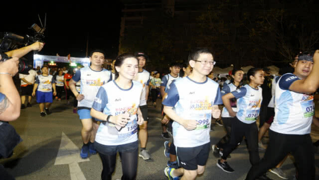 (ภาพชุด) มินิมาราธอน 'Bangkok Run In The City Mini Marathon 2018'