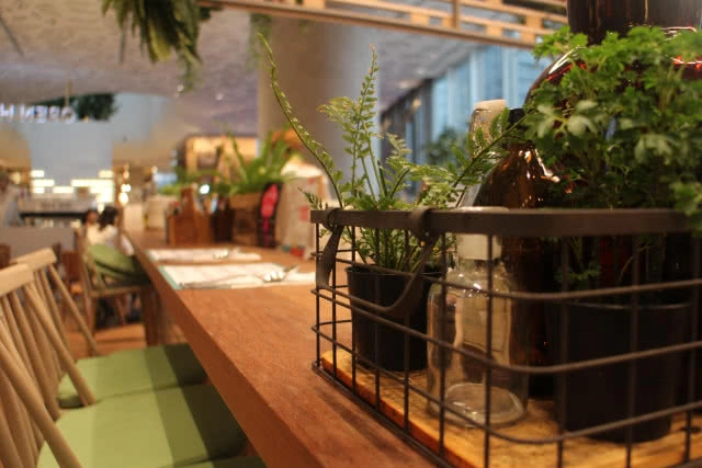 พาไปดูหนังในโรงภาพยนตร์ "ระดับ 6 ดาว" ทานอาหาร "Vegan"เยี่ยมที่ Central Embassy