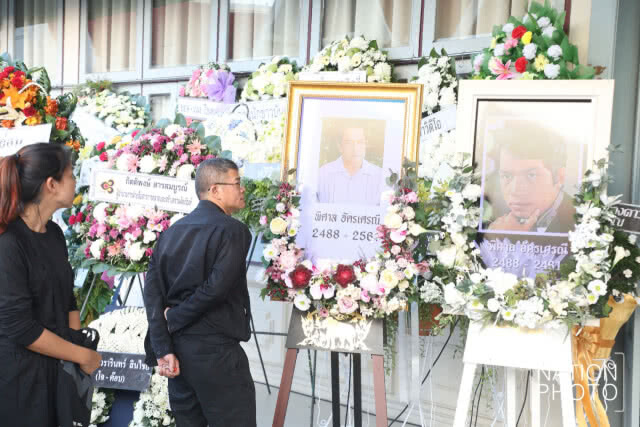 "อ้อม" เปิดใจทั้งน้ำตา หลังสูญเสีย "พ่อเปี๊ยก"