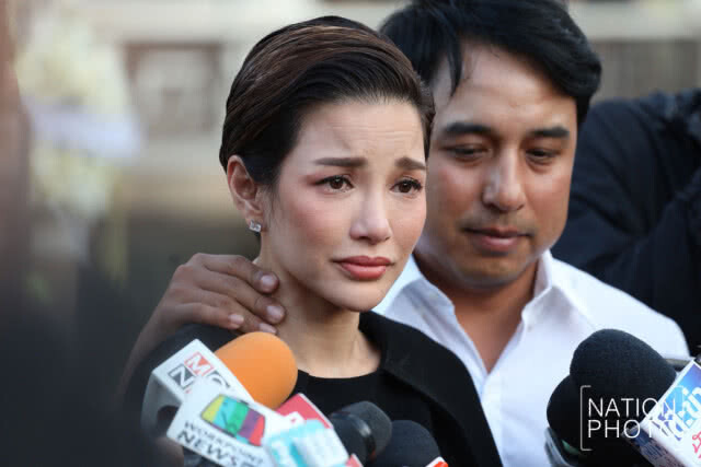 "อ้อม" เปิดใจทั้งน้ำตา หลังสูญเสีย "พ่อเปี๊ยก"