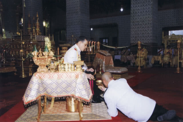 ในหลวง ร.10 ทรงบำเพ็ญพระราชกุศลทักษิณานุปทาน วันคล้ายวันเฉลิมพระชนมพรรษา ในหลวง ร.9