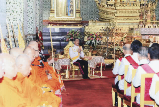 ในหลวง ร.10 ทรงบำเพ็ญพระราชกุศลทักษิณานุปทาน วันคล้ายวันเฉลิมพระชนมพรรษา ในหลวง ร.9