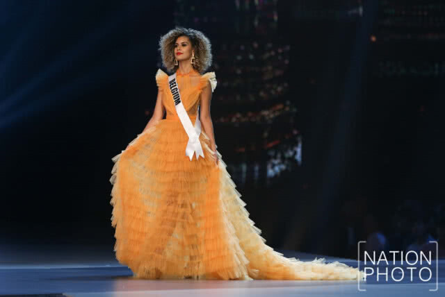 ประชันโฉม รอบ Preliminary  มิสยูนิเวิร์ส 2018
